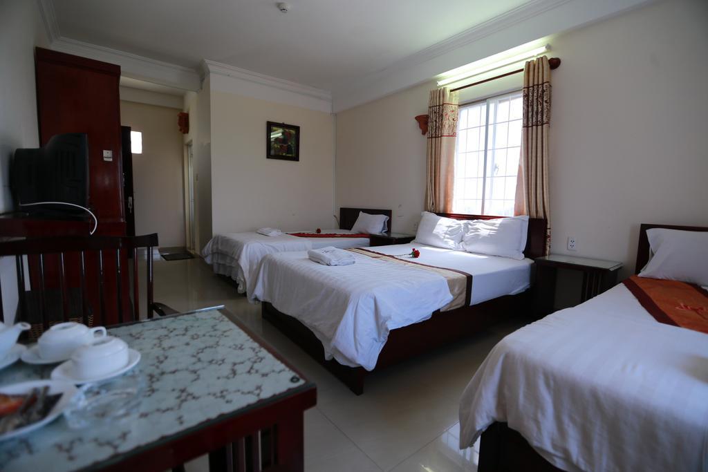 Nhiet Doi Hotel Tuy Hoa Exterior foto