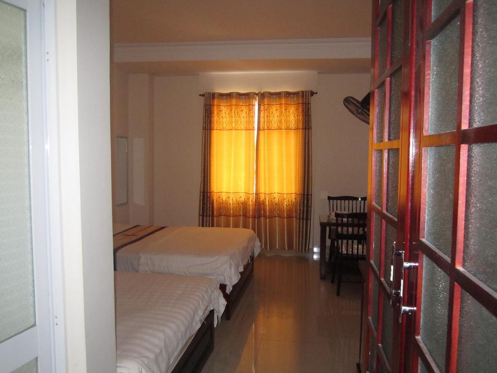 Nhiet Doi Hotel Tuy Hoa Zimmer foto